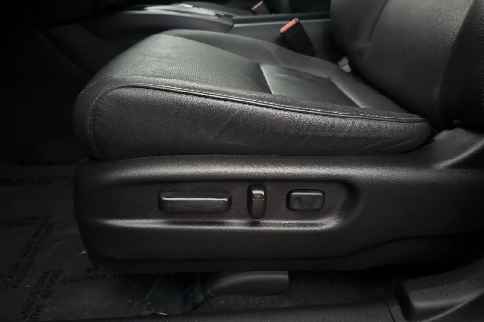 Certified 2023 Honda Passport EX-L image 14