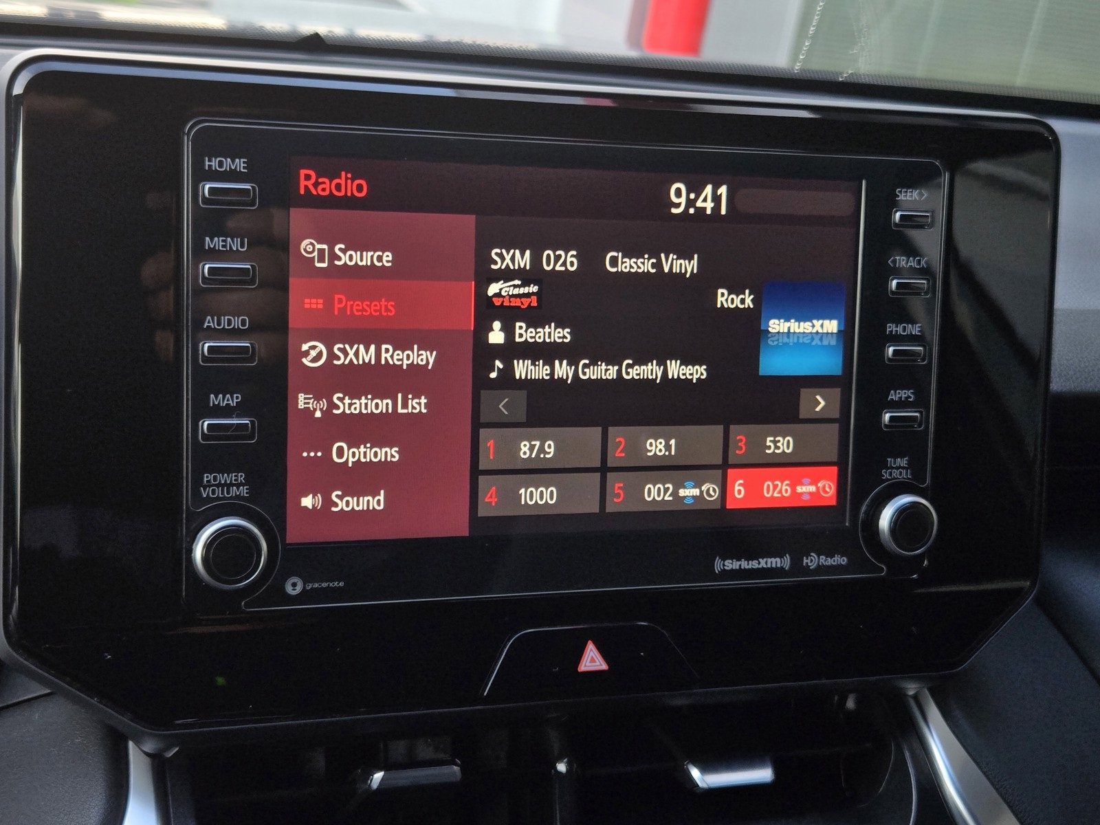 Certified 2021 Toyota Venza XLE image 13