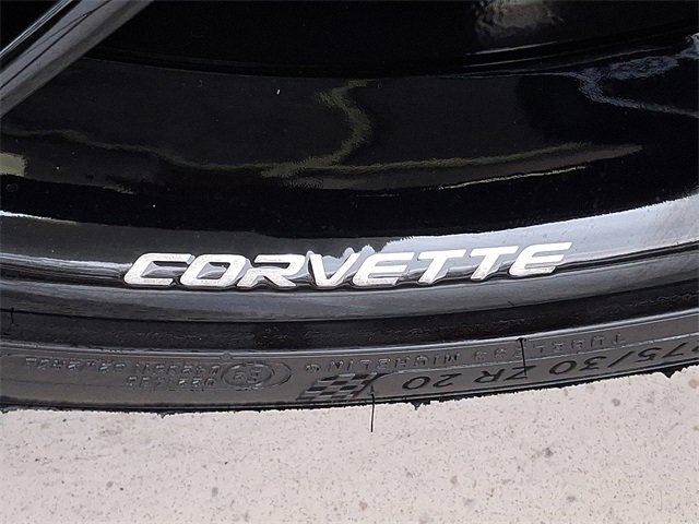 Used 2025 Chevrolet Corvette Z06 w/ Stealth Interior Trim Package image 30