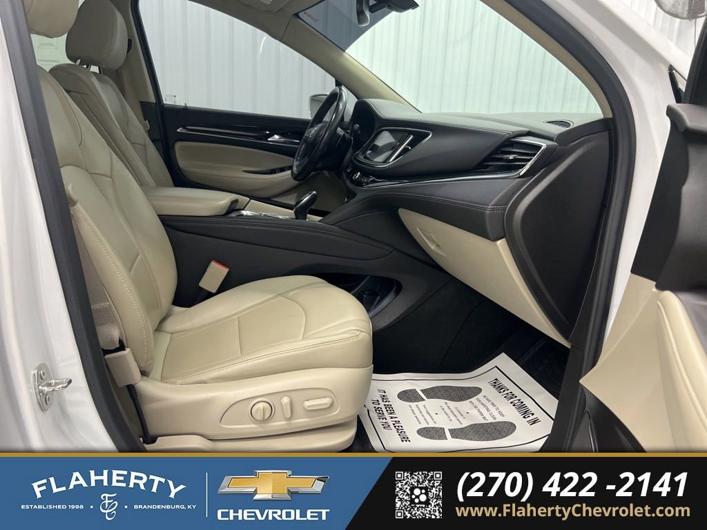 Used 2019 Buick Enclave Essence FWD image 16