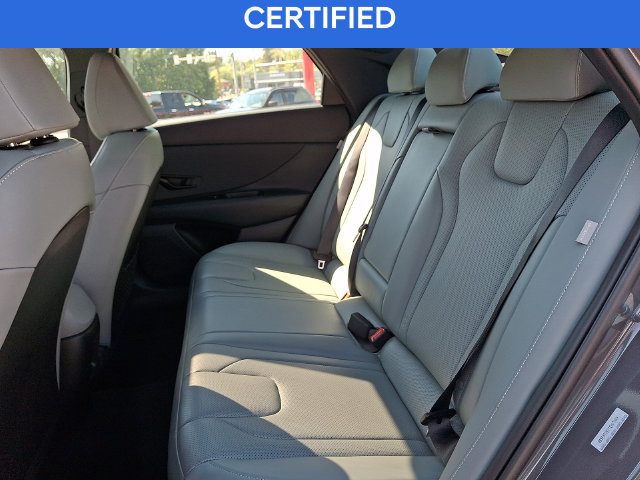 Certified 2025 Hyundai Elantra Limited FWD image 10