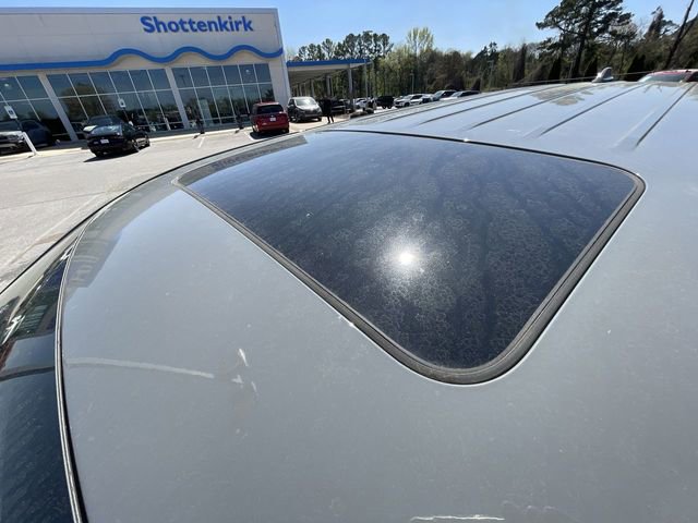 Used 2022 Dodge Durango R/T w/ Quick Order Package 22F image 10