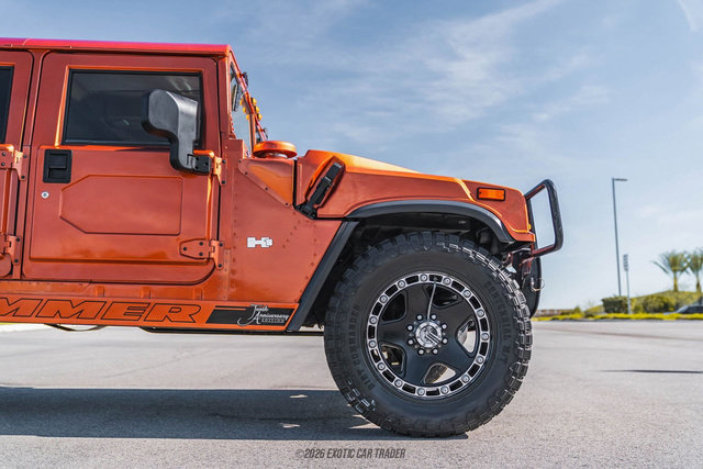 Used 2002 HUMMER H1 4-Door Wagon image 11