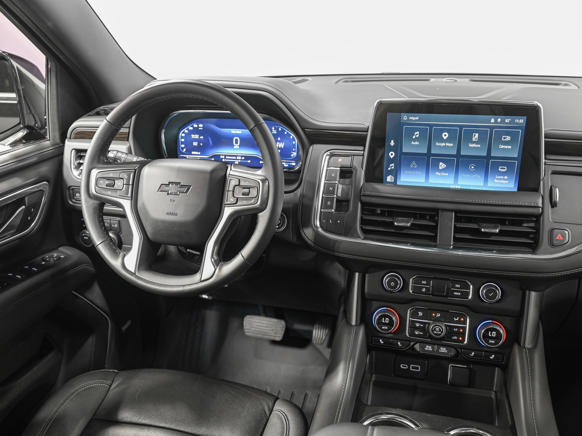 Used 2022 Chevrolet Suburban Z71 AWD/4WD image 30