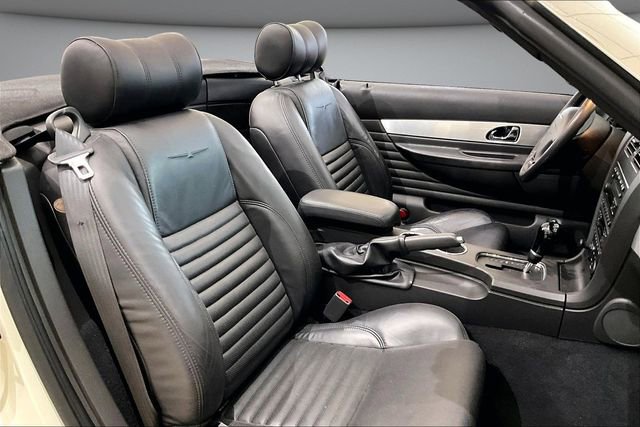 Used 2002 Ford Thunderbird image 22