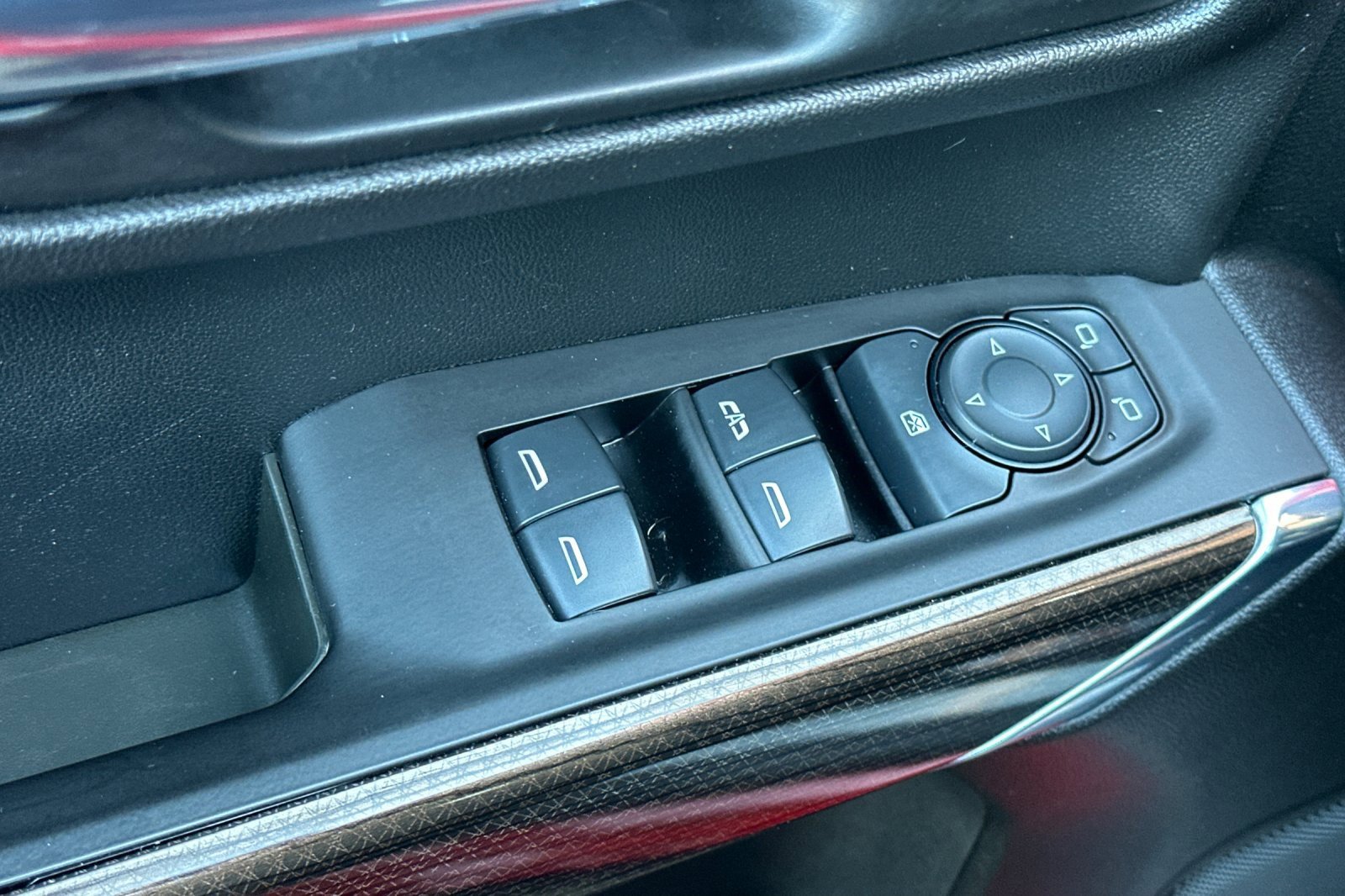 Used 2021 Chevrolet Silverado 1500 LT Trail Boss image 11