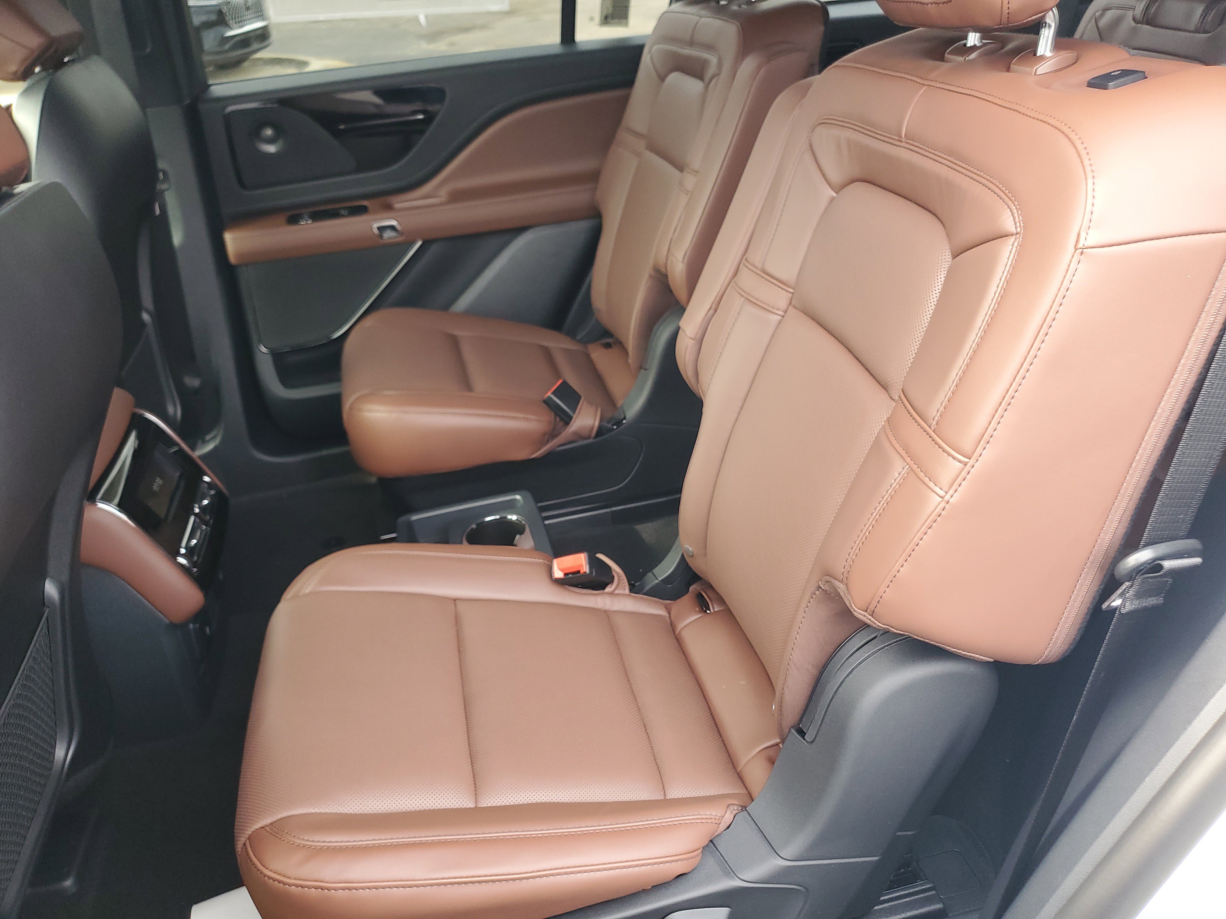 New 2026 Lincoln Aviator Reserve image 26