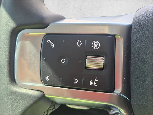 Used 2024 Land Rover Discovery S AWD/4WD image 10