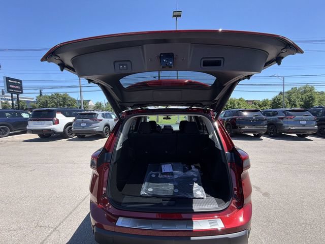 New 2026 Nissan Rogue SV w/ Cold Weather Package AWD/4WD image 19