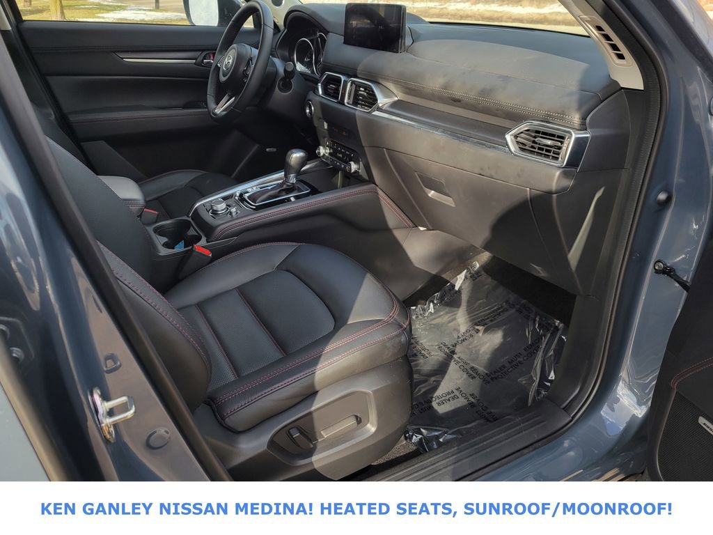 Used 2023 MAZDA CX-5 Carbon Edition image 55