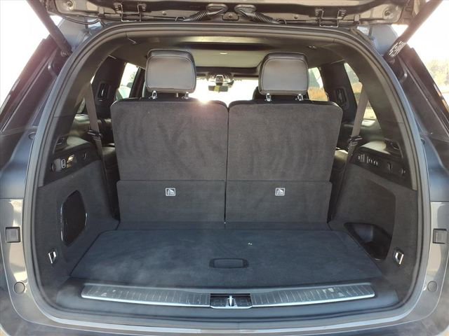 Used 2023 Jeep Grand Cherokee L Overland w/ Luxury Tech Group IV image 7