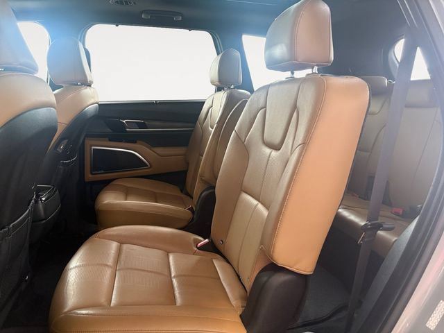 Certified 2022 Kia Telluride SX w/ Nightfall Edition Package AWD/4WD image 11