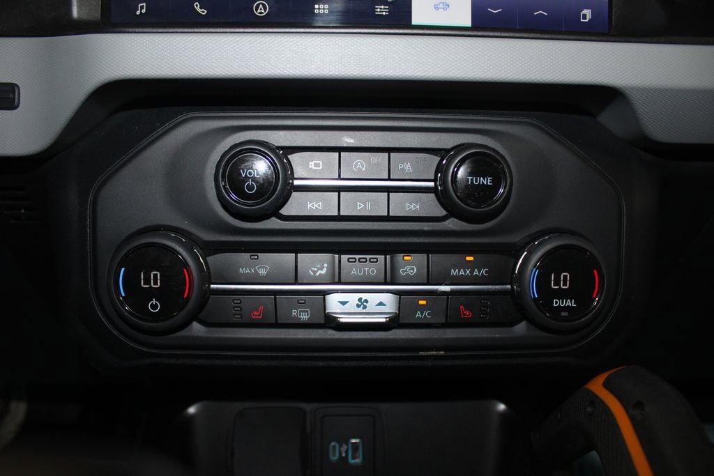 Used 2023 Ford Bronco Badlands image 50