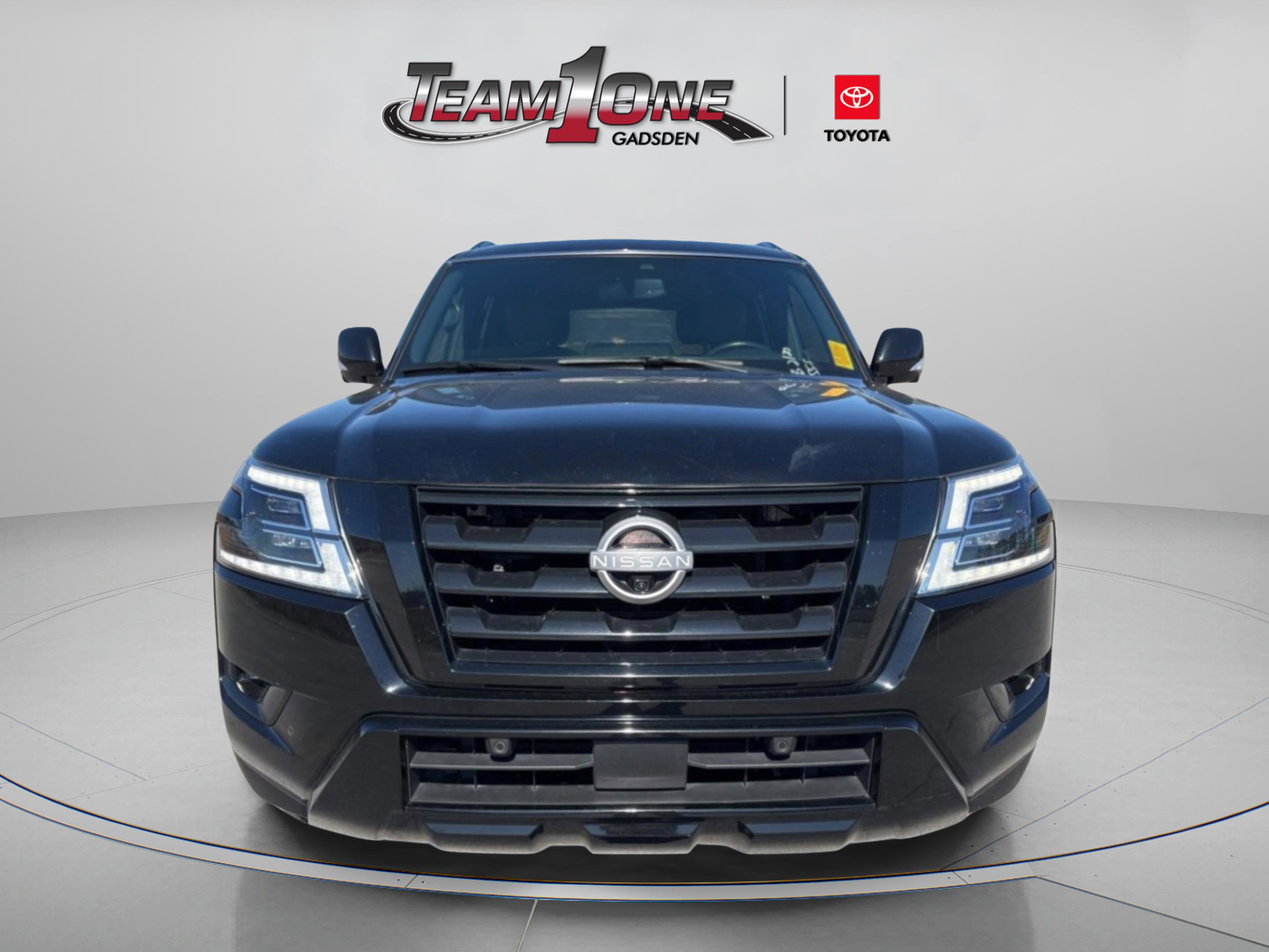 Used 2022 Nissan Armada SL w/ Midnight Edition Package image 2