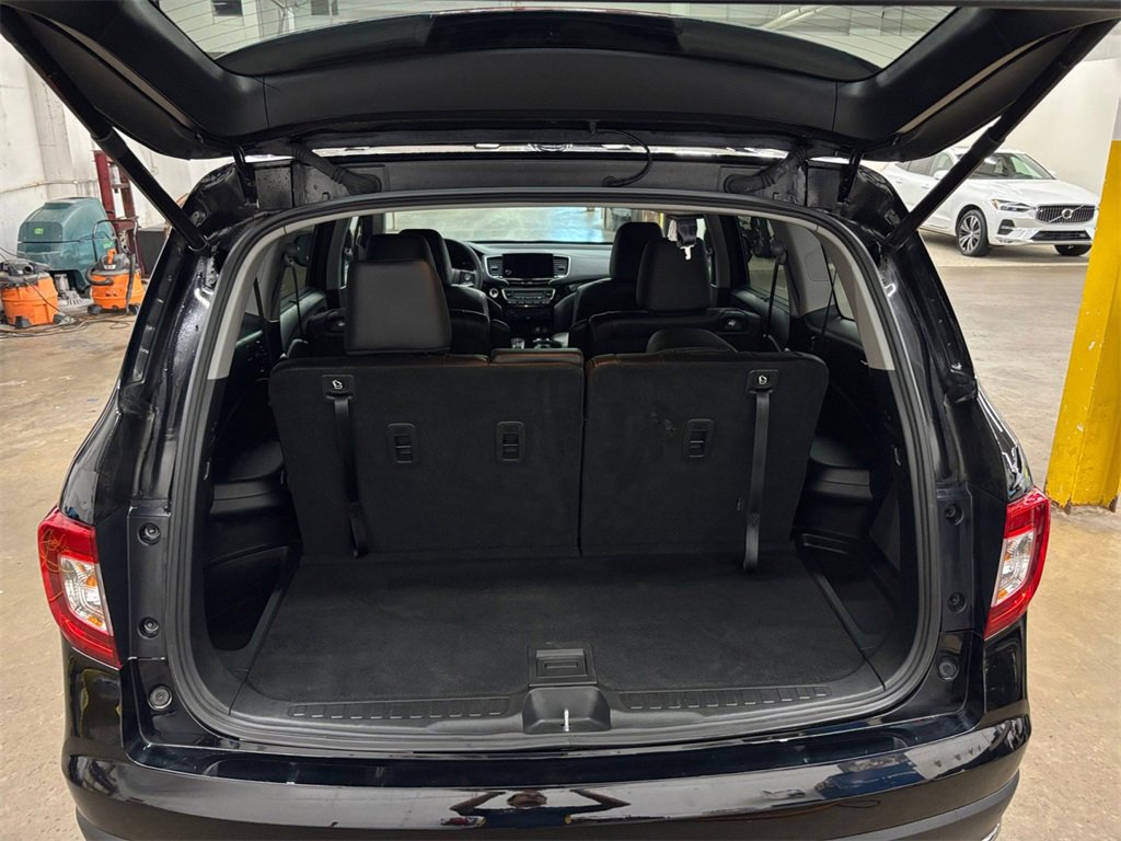 Used 2022 Honda Pilot Touring image 17