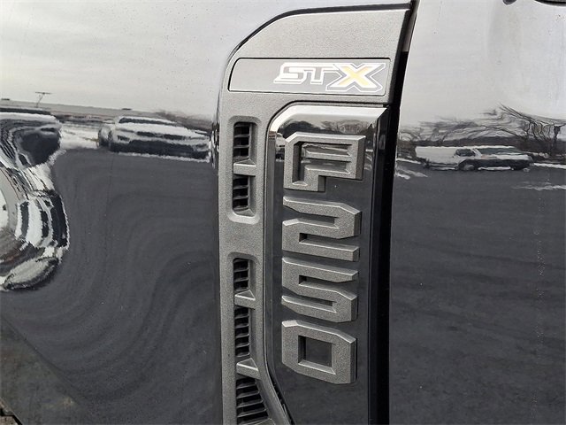 Used 2023 Ford F250 XL w/ STX Appearance Package image 29