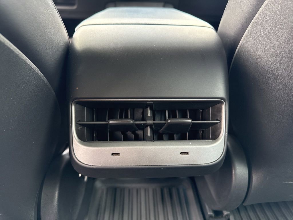 Used 2021 Tesla Model 3 Standard Range Plus RWD image 14