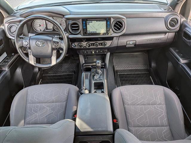 Used 2018 Toyota Tacoma TRD Off-Road image 17