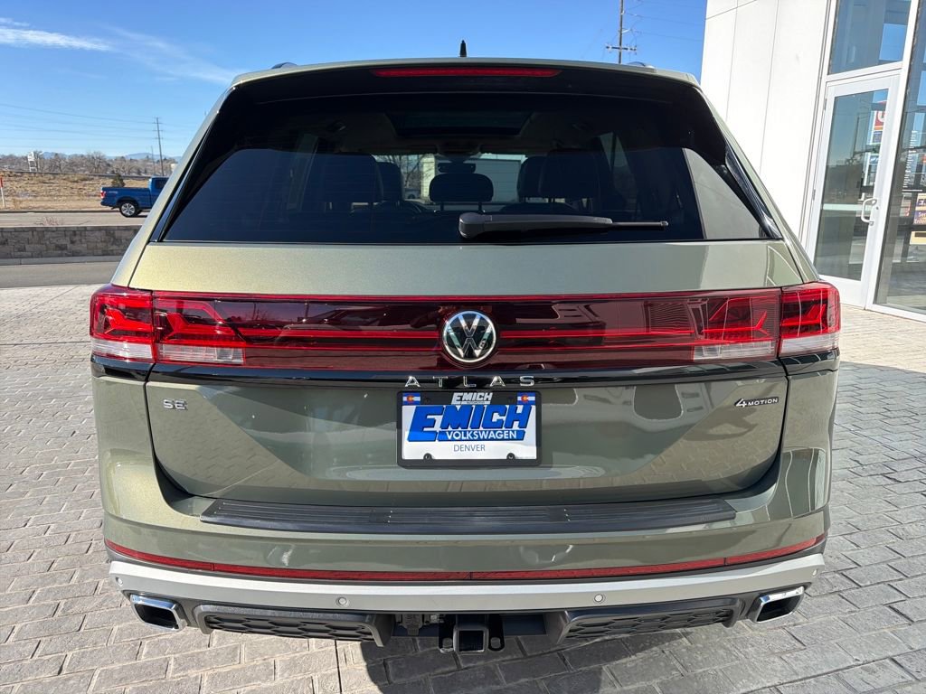 Certified 2024 Volkswagen Atlas Peak Edition SE image 6