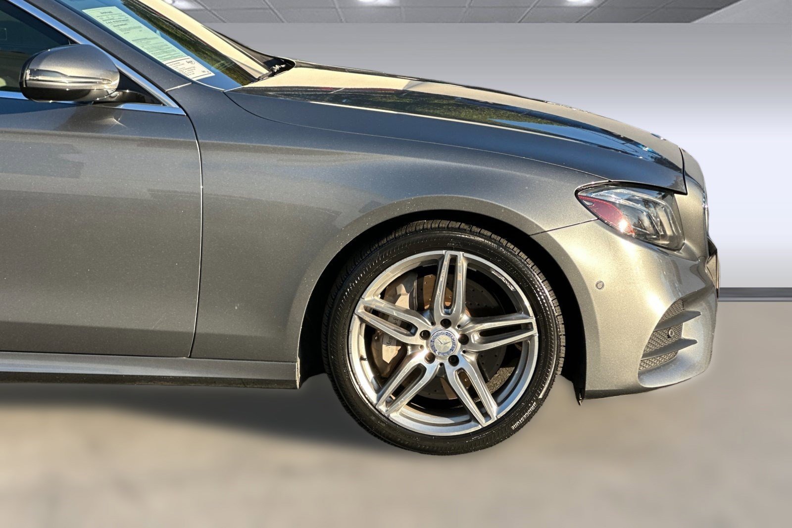 Used 2017 Mercedes-Benz E 300 4MATIC image 35