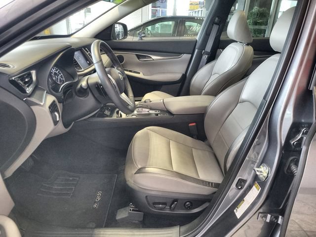 Used 2025 INFINITI QX50 Luxe AWD/4WD image 12