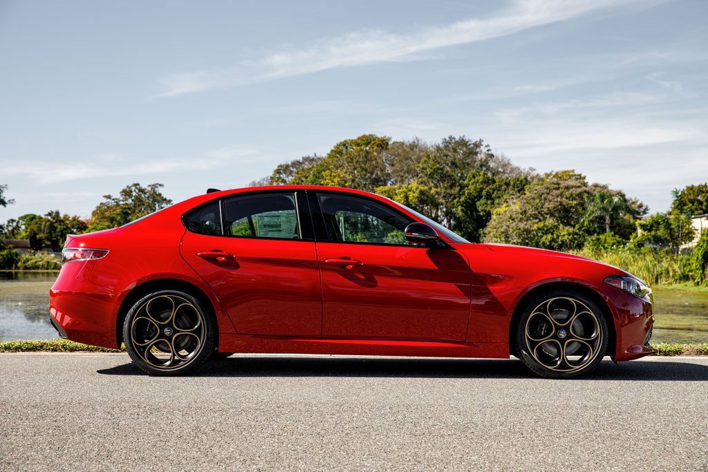 New 2025 Alfa Romeo Giulia w/ Driving Assist Package image 2