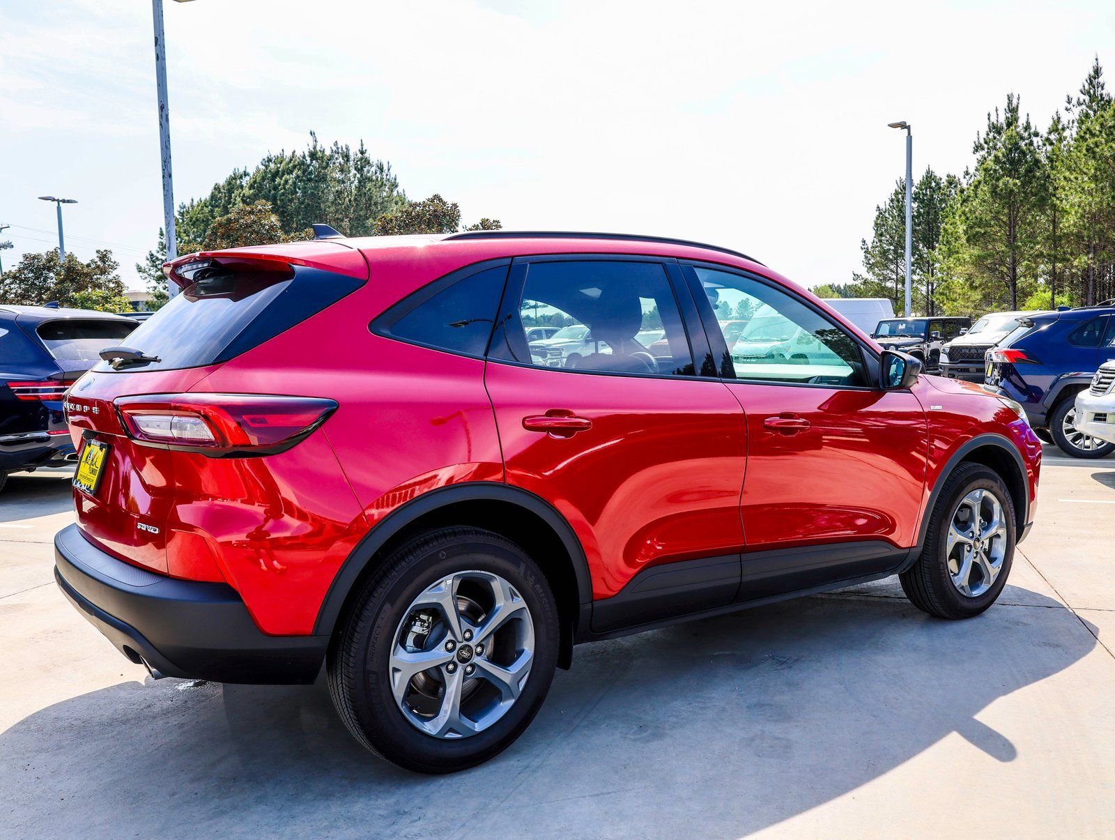 Used 2025 Ford Escape ST-Line image 10