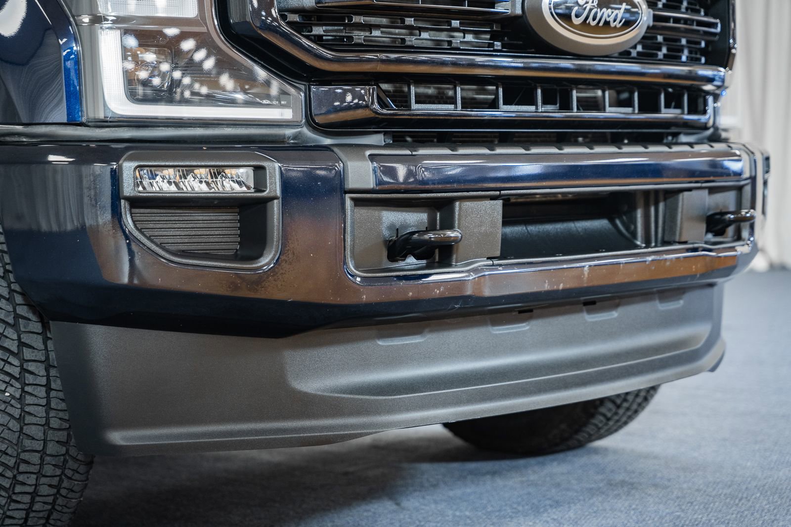 Used 2022 Ford F250 Lariat w/ Black Appearance Pkg image 15