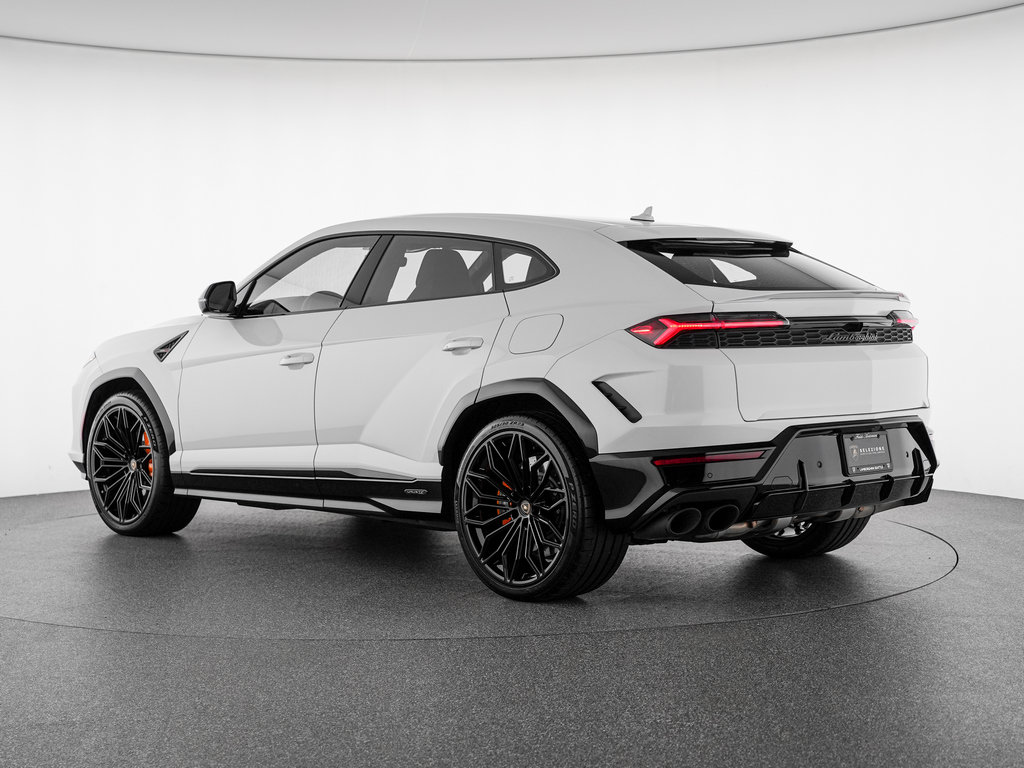 Used 2025 Lamborghini Urus SE AWD/4WD image 3