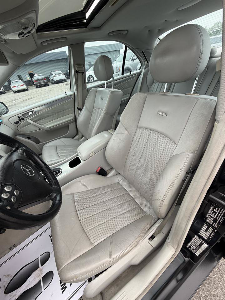 Used 2005 Mercedes-Benz C 55 AMG Sedan image 16