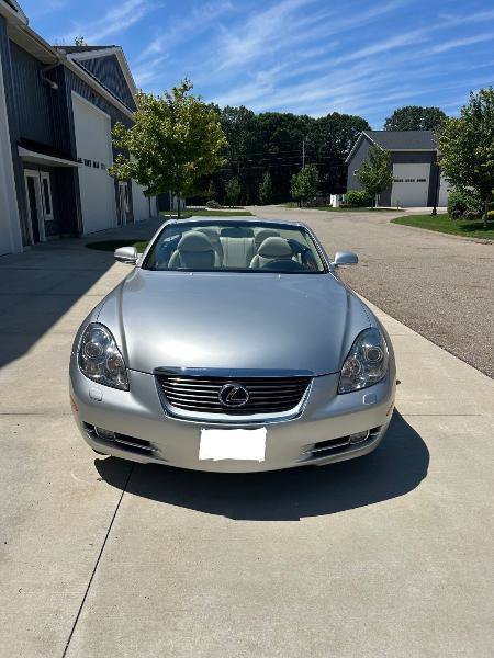 Used 2007 Lexus SC 430 Convertible w/ Preferred Accessory Pkg RWD image 2
