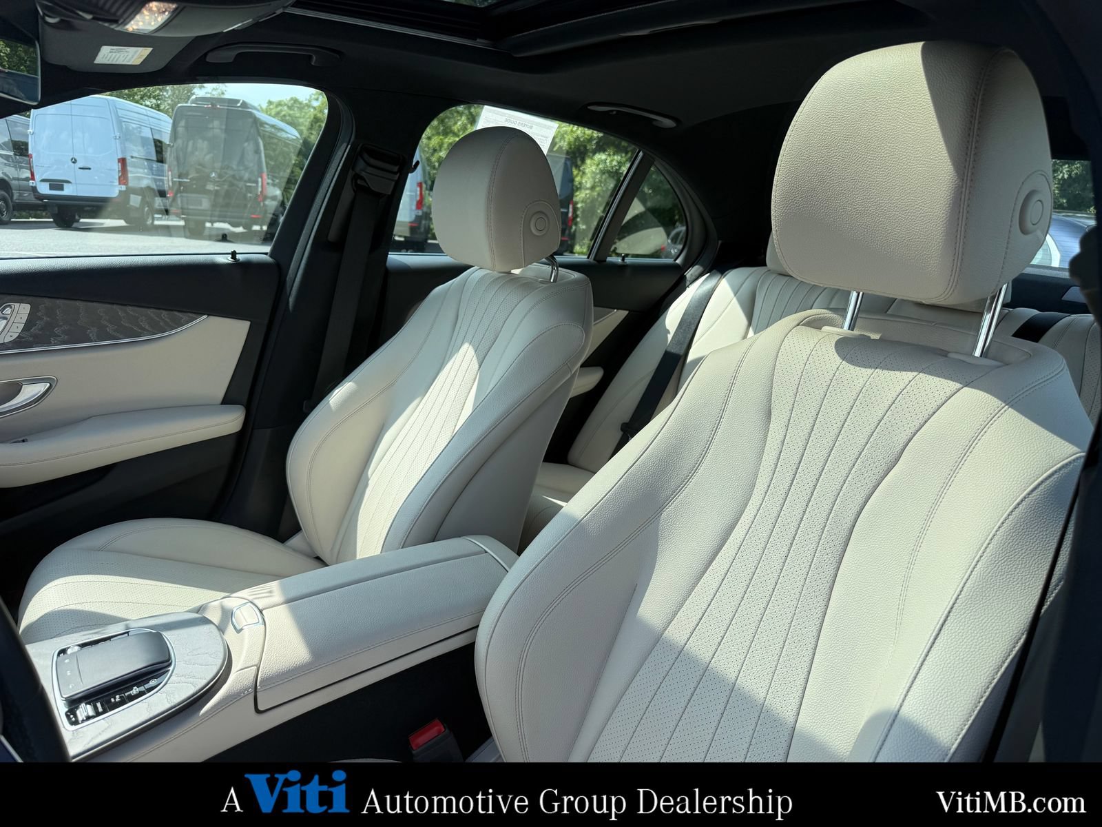 Certified 2021 Mercedes-Benz E 350 4MATIC Sedan image 17