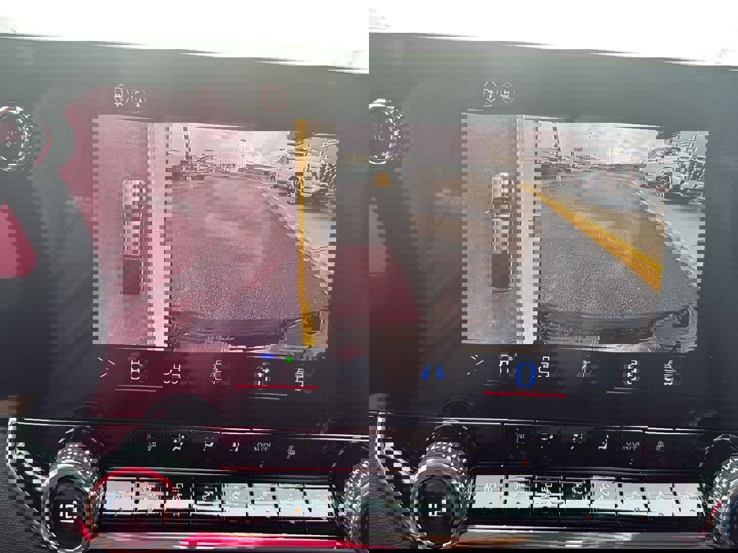 New 2026 GMC Canyon Elevation w/ Convenience Package image 24