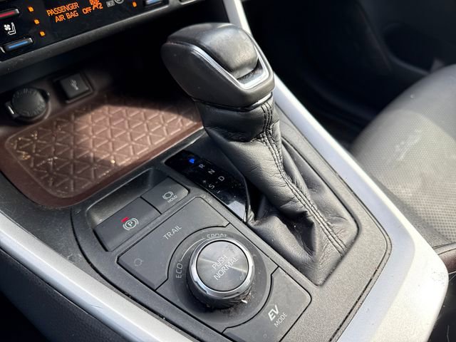 Used 2020 Toyota RAV4 Limited w/ Limited Grade Weather Package image 36