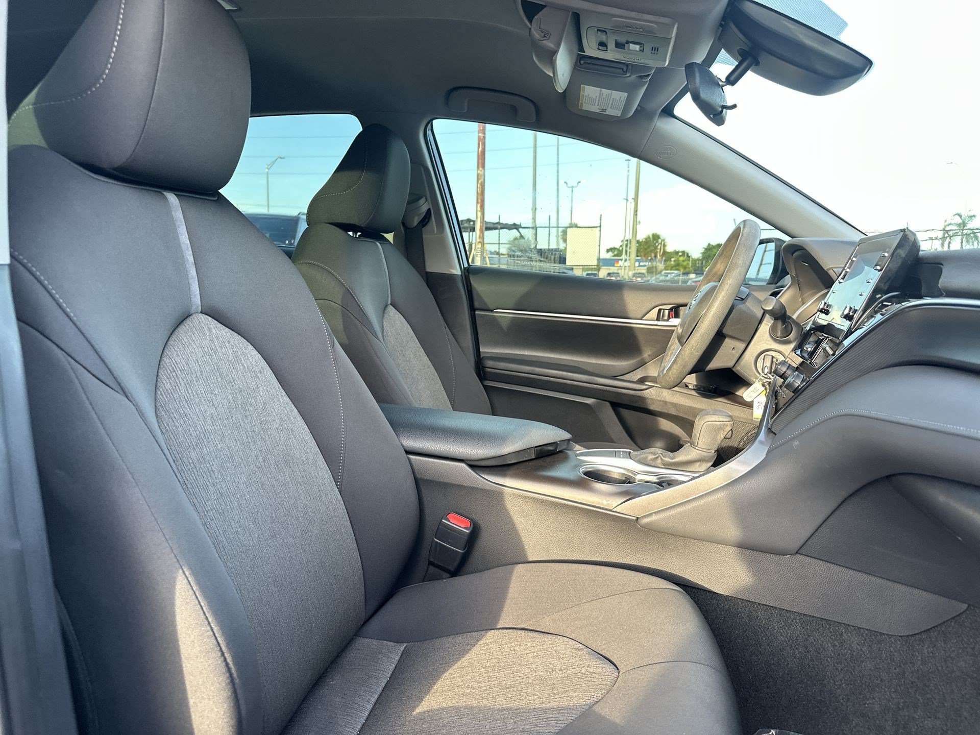 Used 2024 Toyota Camry LE FWD image 23