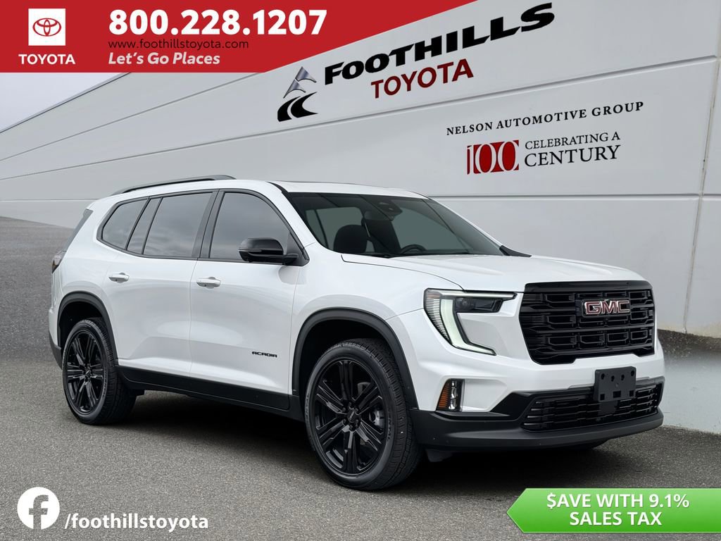 Used 2025 GMC Acadia Elevation w/ Elevation Premium Package