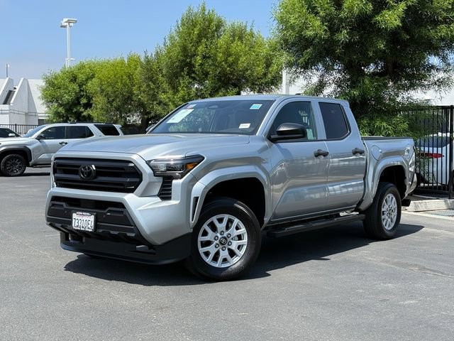 Used 2025 Toyota Tacoma SR w/ SR Upgrade Package RWD image 2