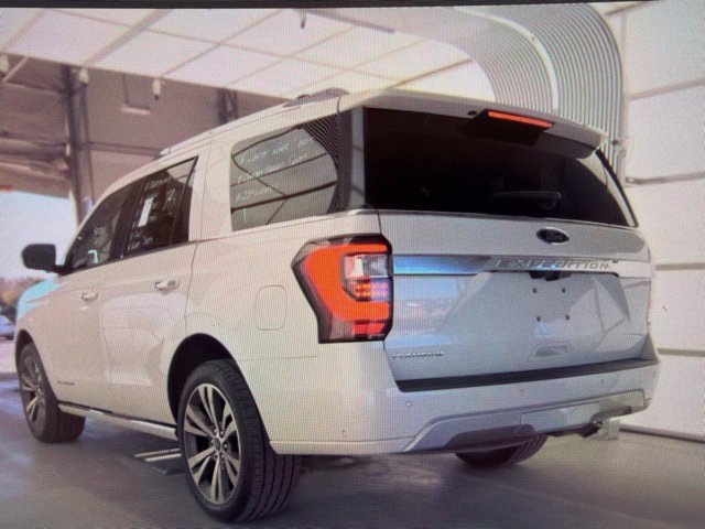 Used 2020 Ford Expedition Platinum AWD/4WD image 4