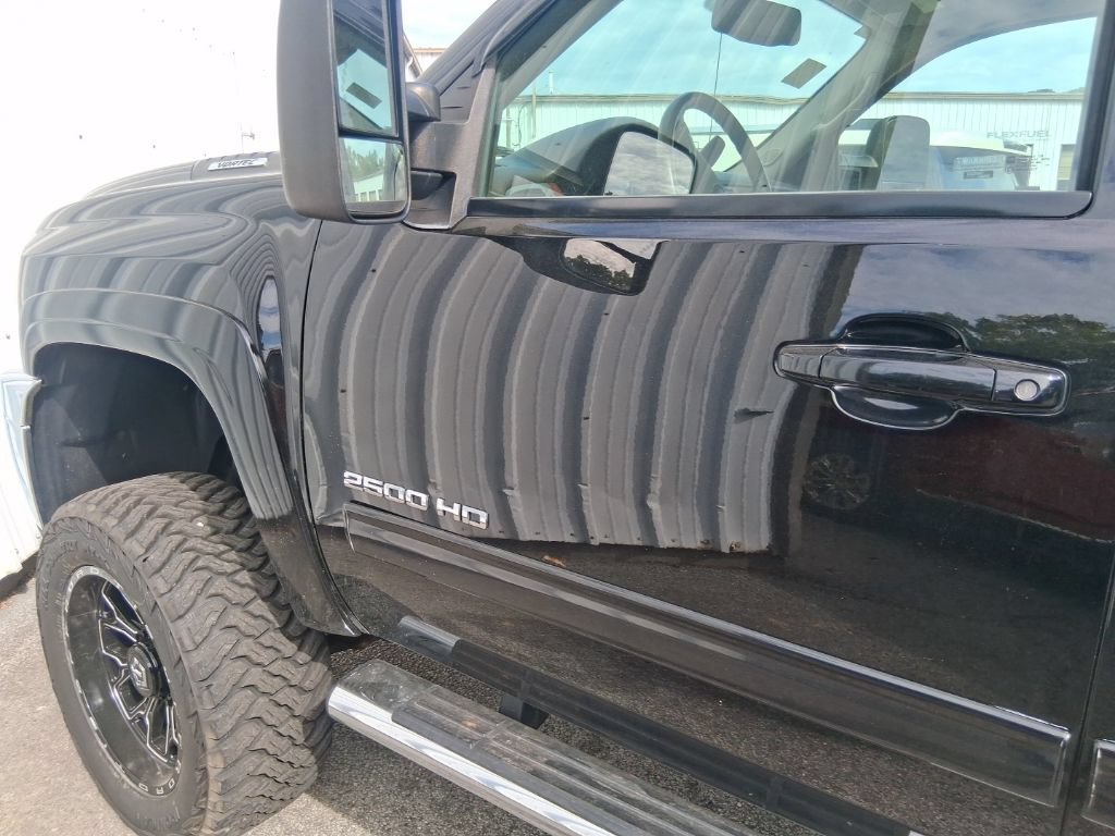 Used 2013 Chevrolet Silverado 2500 LTZ w/ LTZ Plus Package AWD/4WD image 10