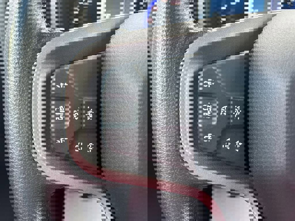 Used 2023 Ford Bronco Badlands image 15