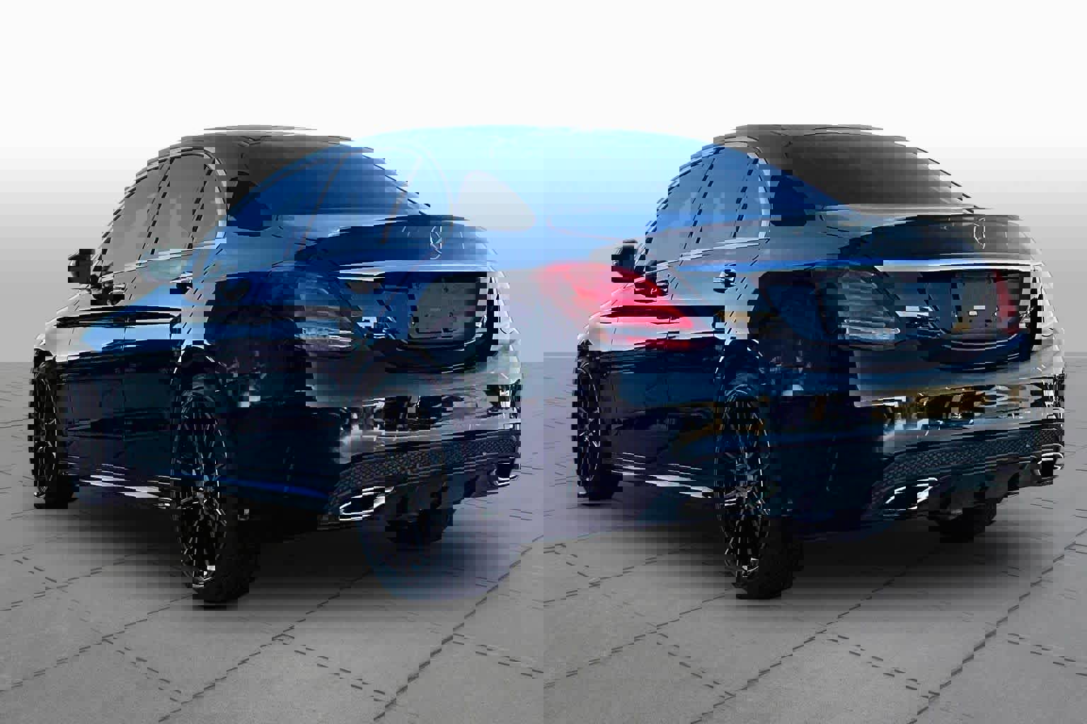 Certified 2015 Mercedes-Benz C 400 4MATIC image 12