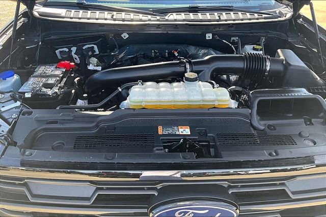 Used 2025 Ford Expedition Max Active image 30