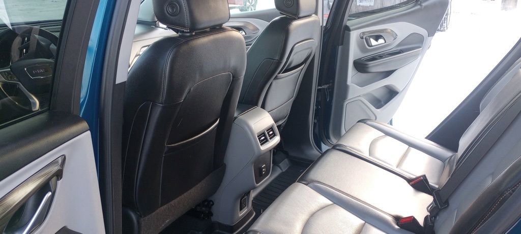 Used 2021 GMC Terrain SLT w/ Infotainment Package II image 14