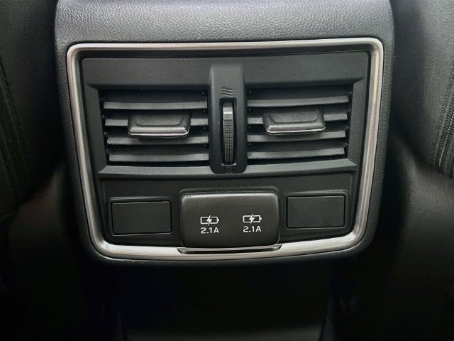 Certified 2024 Subaru Forester Premium AWD/4WD image 28
