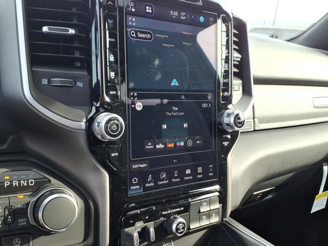 New 2026 RAM 1500 4x4 Crew Cab image 8