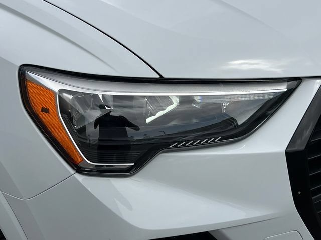 Used 2022 Audi Q3 2.0T Premium AWD/4WD image 18