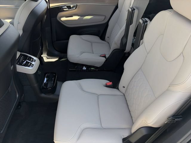 New 2026 Volvo XC90 T8 Plus w/ Protection Package AWD/4WD image 18