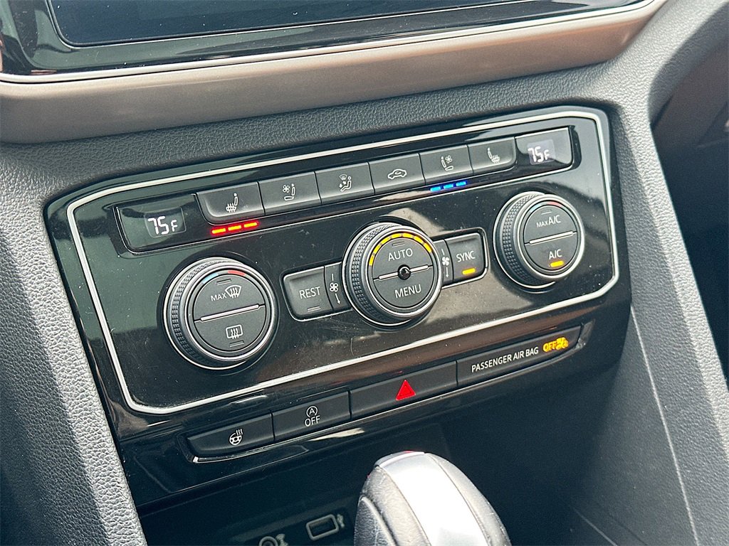 Used 2019 Volkswagen Atlas SEL Premium image 14