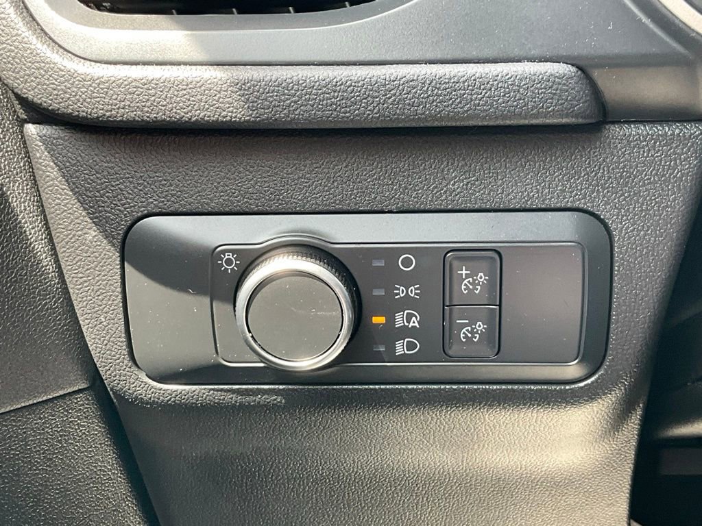 Certified 2022 Ford Escape SE w/ Cold Weather Package image 28