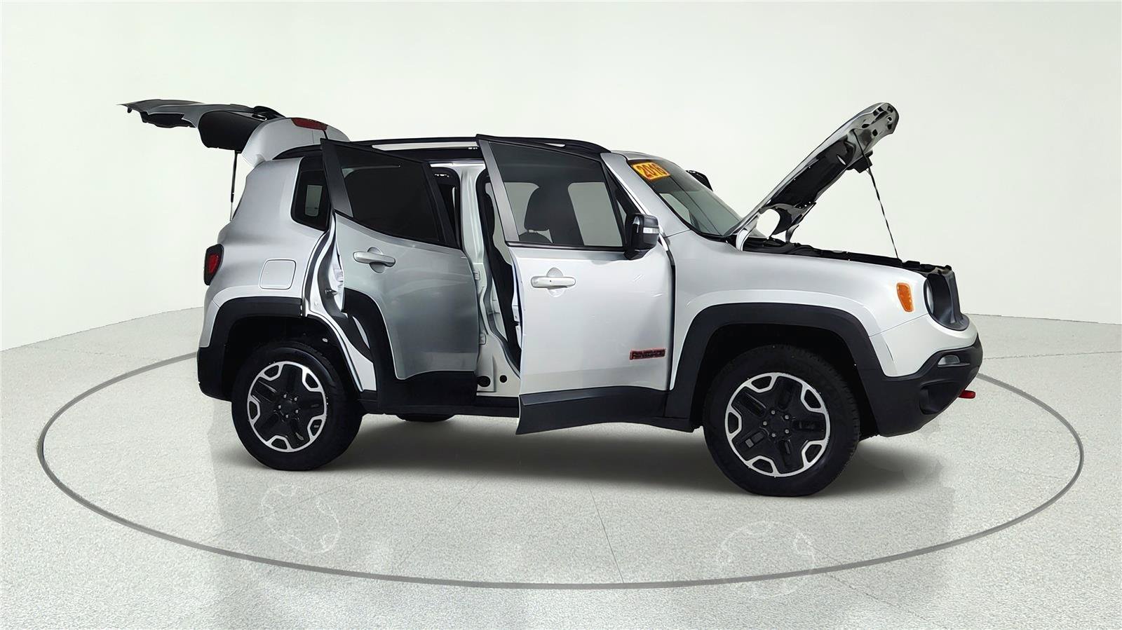 Used 2016 Jeep Renegade Trailhawk AWD/4WD image 15